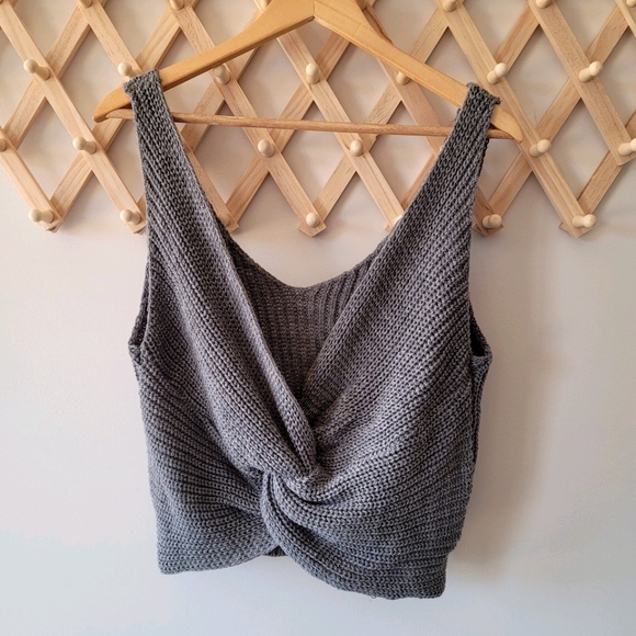 Boohoo Tops - BOOHOO Crop Twist Sweater Vest (s18) Grey